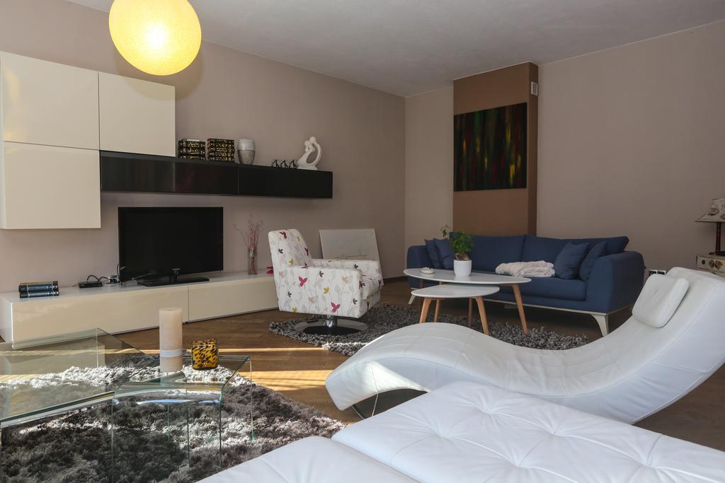 Farah Superior Apartments Bihać Екстериор снимка